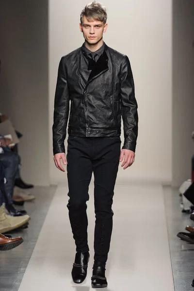 Look 33